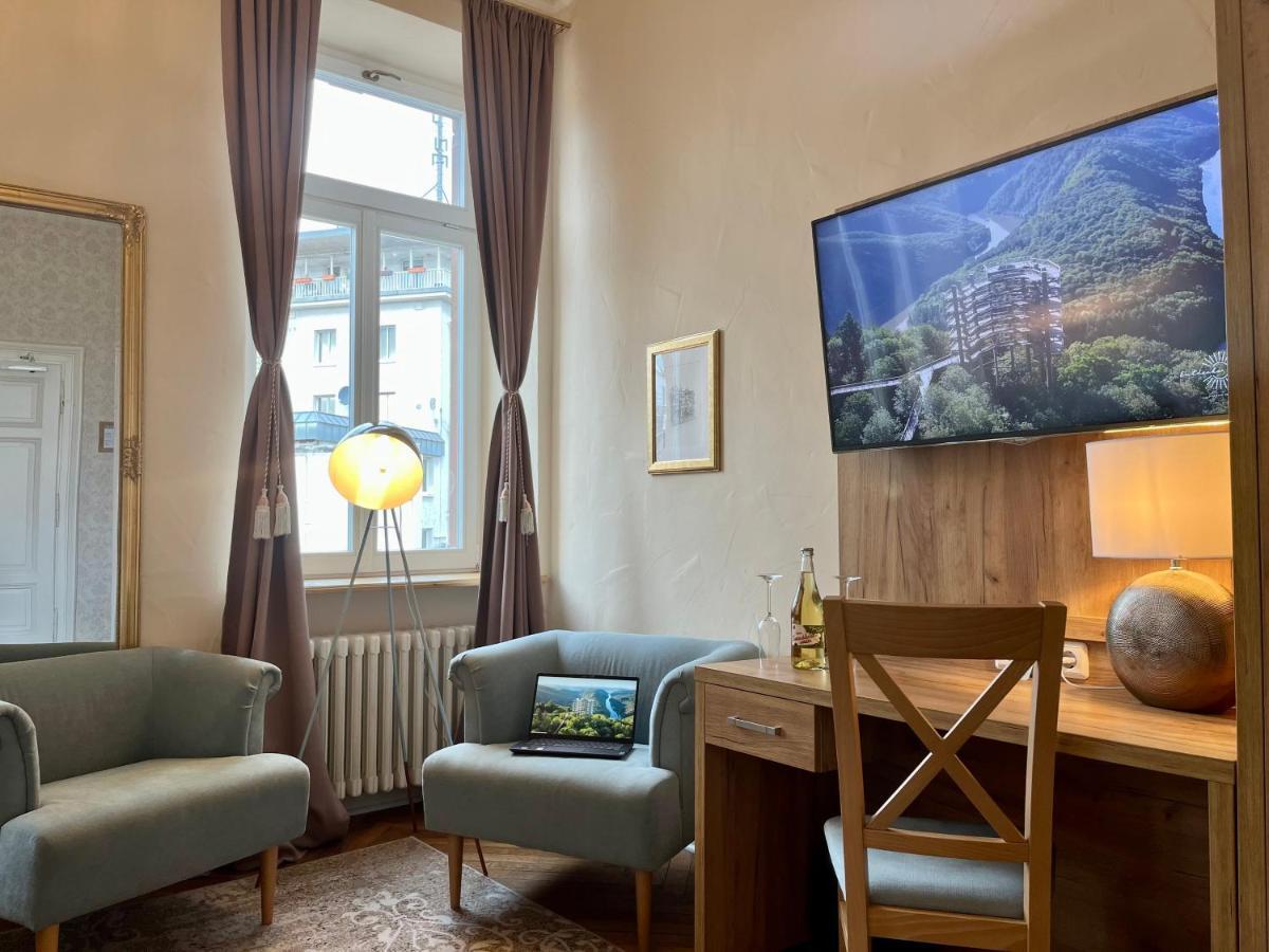 Hotel Stadtvilla Laux 메르지그 외부 사진